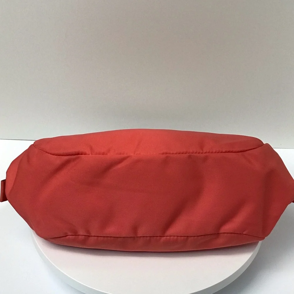 Salvatore Ferragamo Vara Ribbon Large Nylon Cosmetic Bag 😍